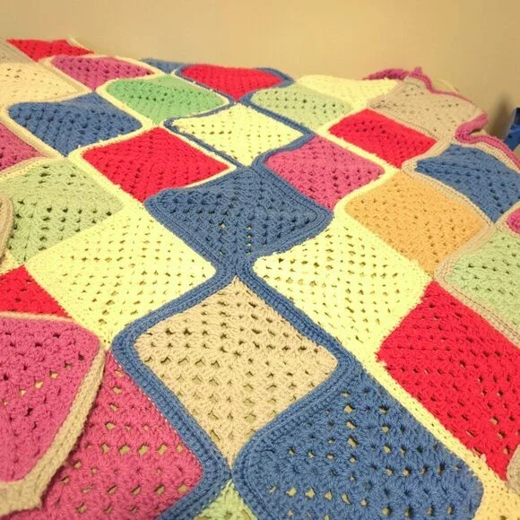 Handmade Afghan Diamond Pattern - Picture 6 of 6